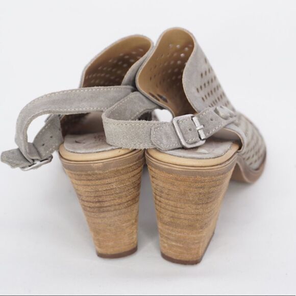 Barbara Barbieri Suede Chunky-Heel Slingback Sandals, Size 7.5 - Picture 3 of 7